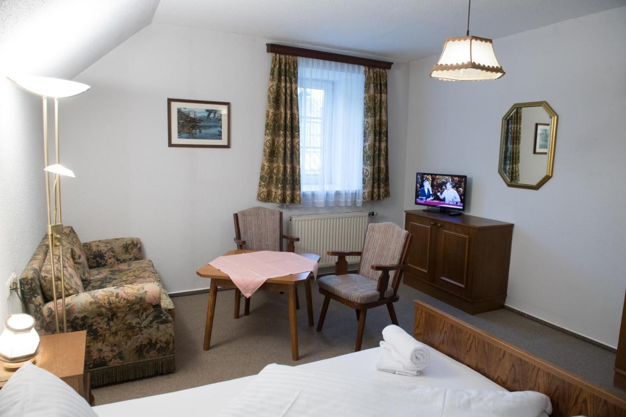 Hotel Blaue Traube Bad Aussee Zewnętrze zdjęcie