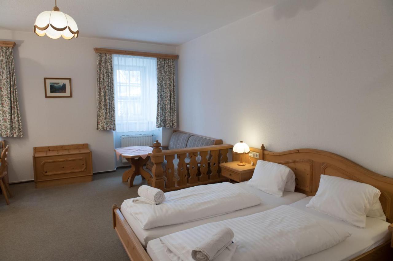 Hotel Blaue Traube Bad Aussee Zewnętrze zdjęcie