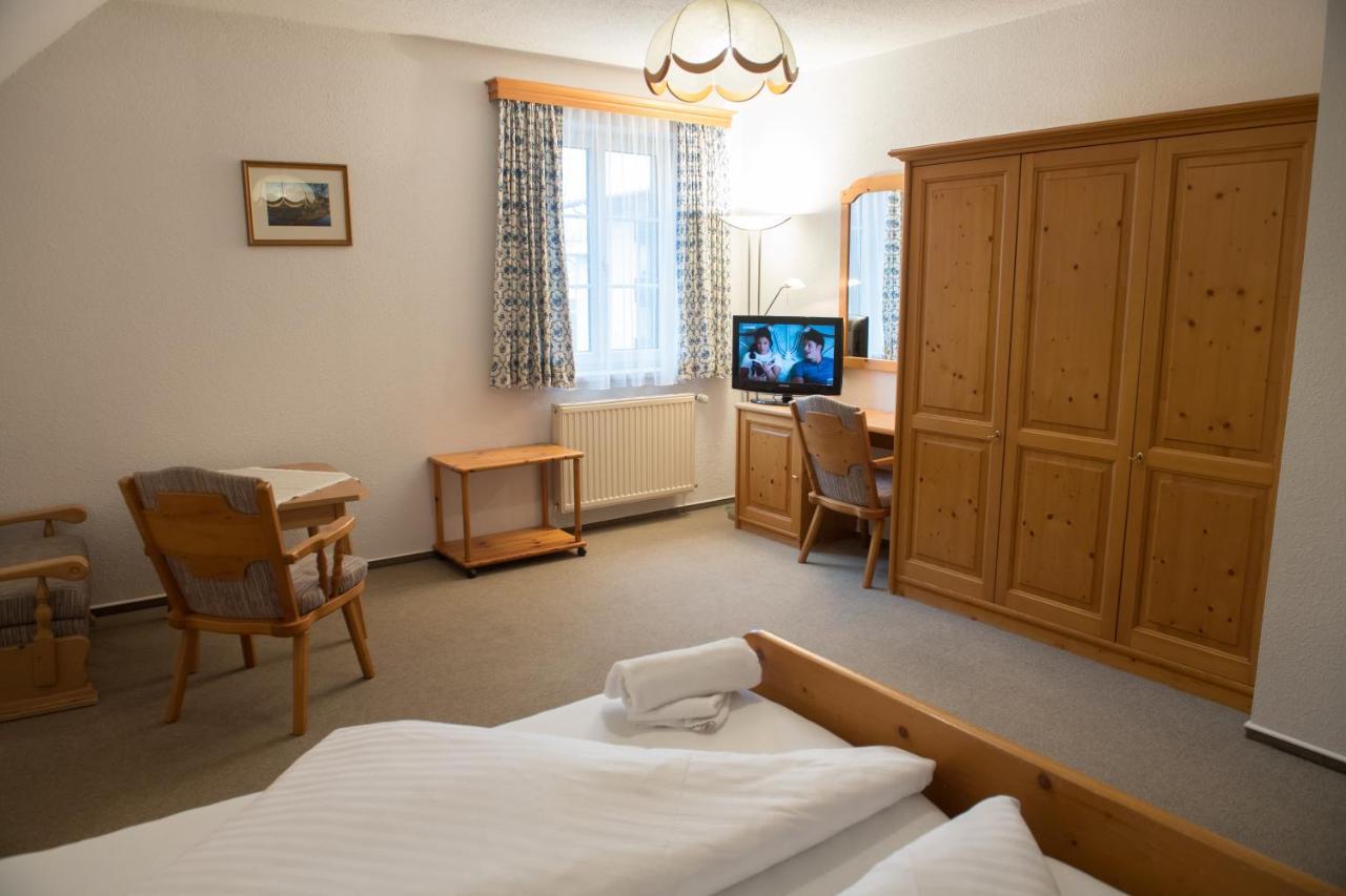 Hotel Blaue Traube Bad Aussee Zewnętrze zdjęcie